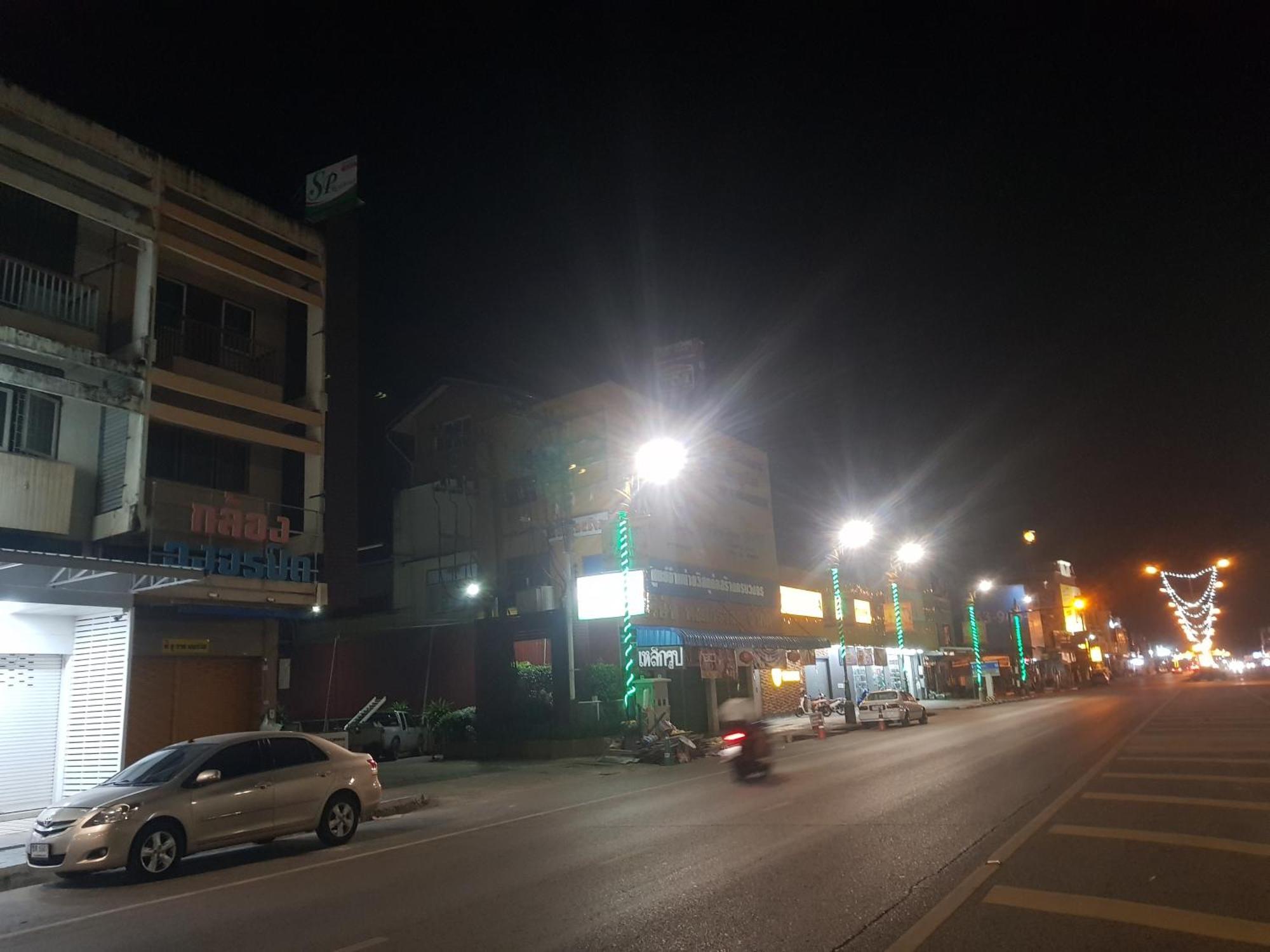 Sp Residence Nakhon Phanom Eksteriør billede